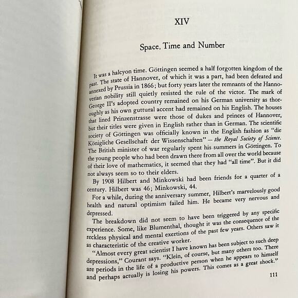 Hilbert - Book by Constance Reid - Picture 7 of 8